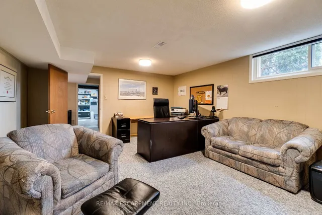 Additional property image - 1435 Alfred Cres