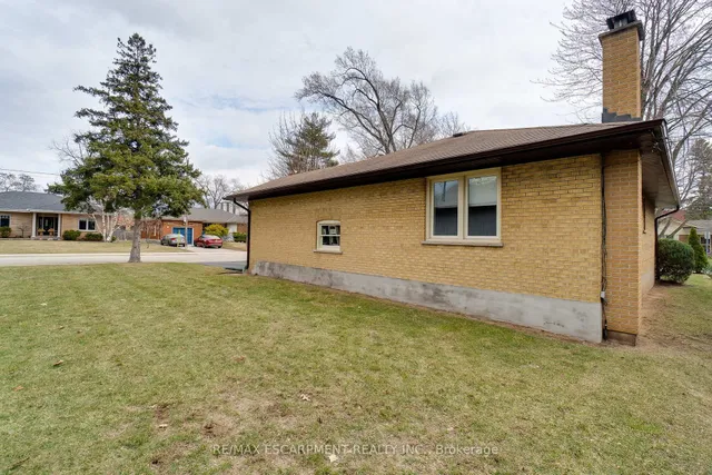 Additional property image - 1435 Alfred Cres