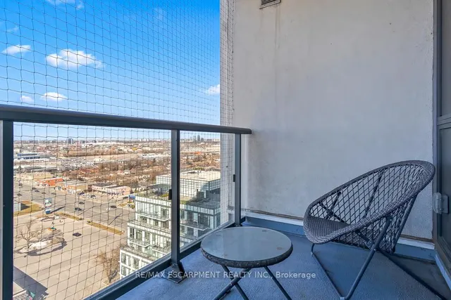 Additional property image - 15 Zorra St Unit 1608