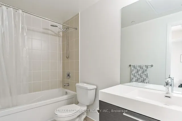 Additional property image - 15 Zorra St Unit 1608
