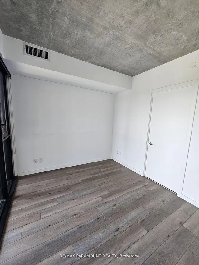 Additional property image - 7 Smith Cres Unit 601