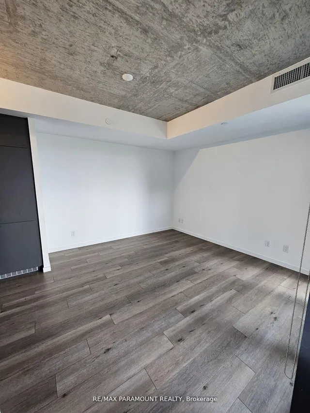 Additional property image - 7 Smith Cres Unit 601