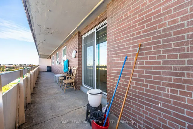 Additional property image - 3577 Derry Rd Unit 702