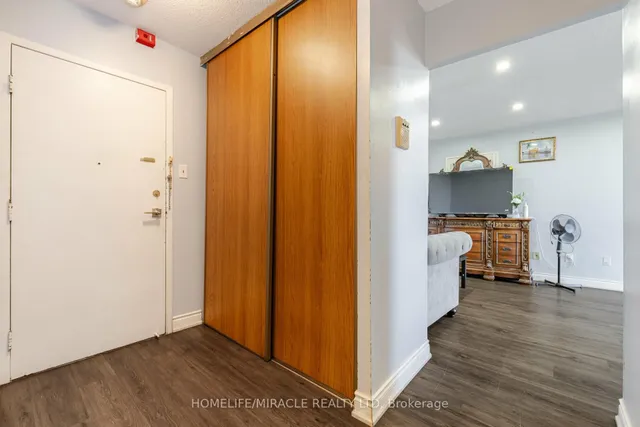 Additional property image - 3577 Derry Rd Unit 702
