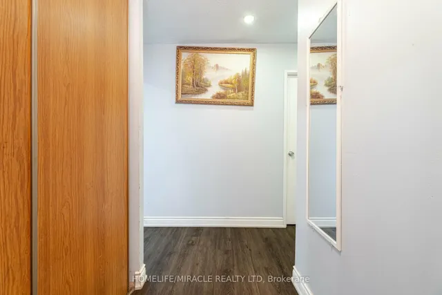 Additional property image - 3577 Derry Rd Unit 702