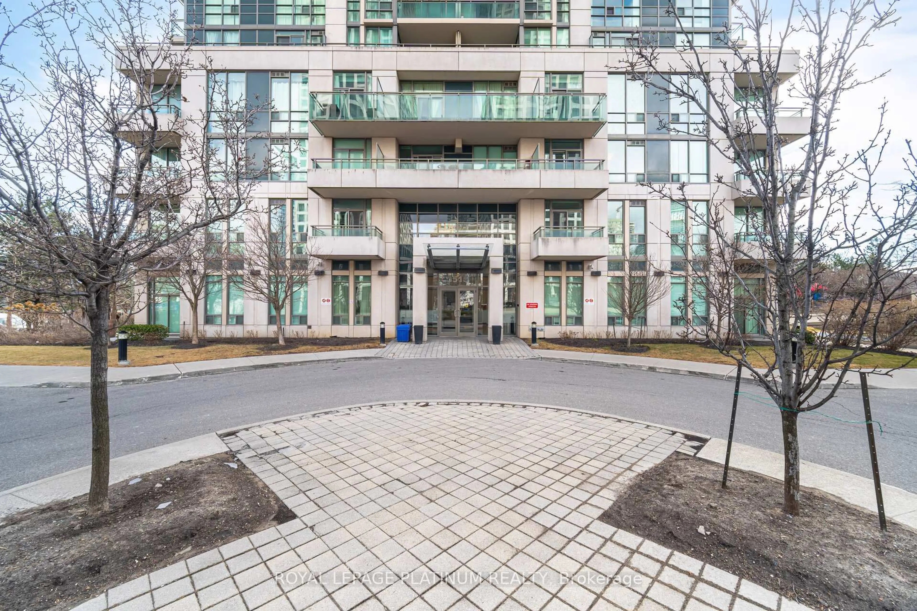 Patio, street for 3515 Kariya Dr #510, Mississauga Ontario L5B 0C1