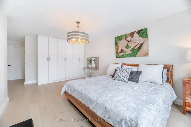 Additional property image - 1587 Dewberry Cres