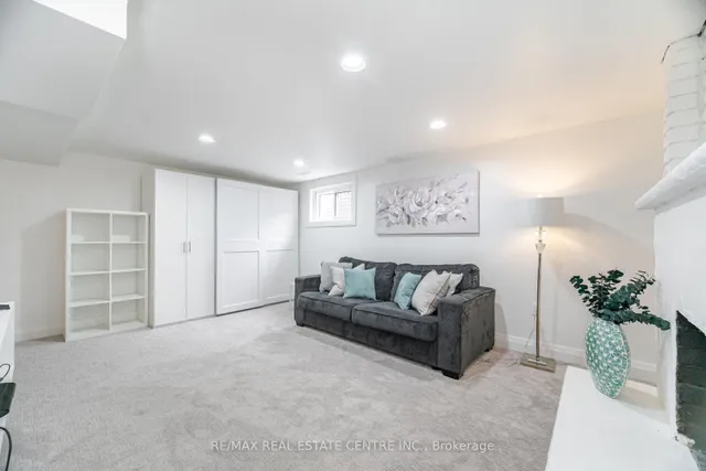 Additional property image - 1587 Dewberry Cres