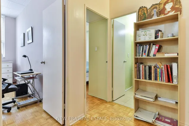 Additional property image - 3625 Lakeshore Blvd Unit 108