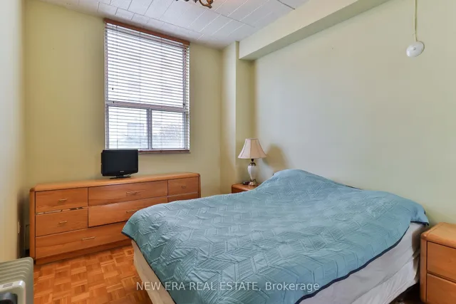 Additional property image - 3625 Lakeshore Blvd Unit 108