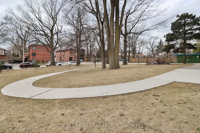 Additional property image - 3625 Lakeshore Blvd Unit 108