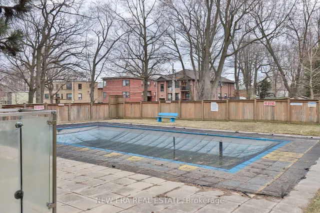 Additional property image - 3625 Lakeshore Blvd Unit 108