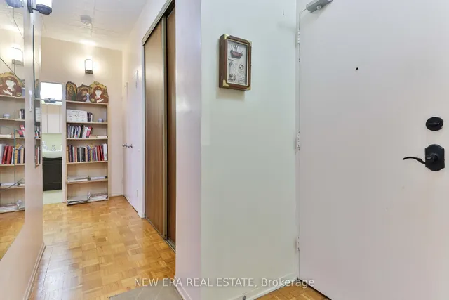 Additional property image - 3625 Lakeshore Blvd Unit 108