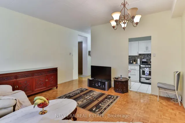 Additional property image - 3625 Lakeshore Blvd Unit 108