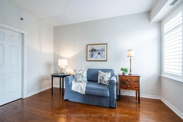 Additional property image - 391 Plains Rd Unit 301