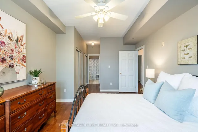 Additional property image - 391 Plains Rd Unit 301
