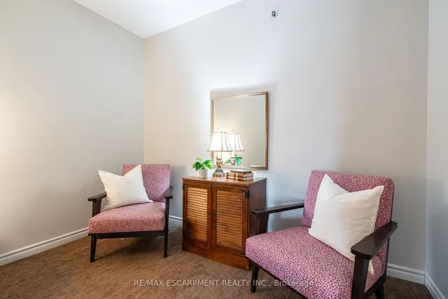 Additional property image - 391 Plains Rd Unit 301