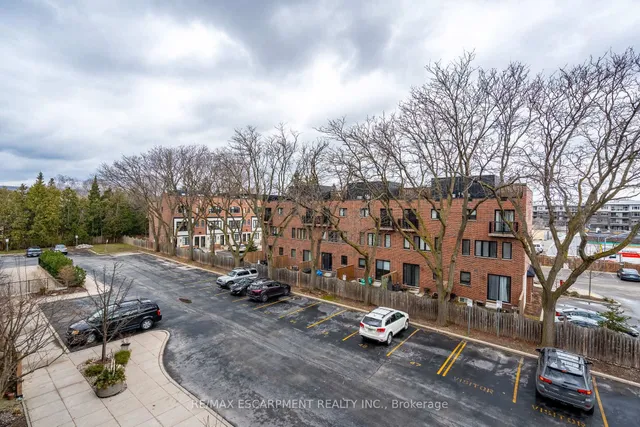 Additional property image - 391 Plains Rd Unit 301