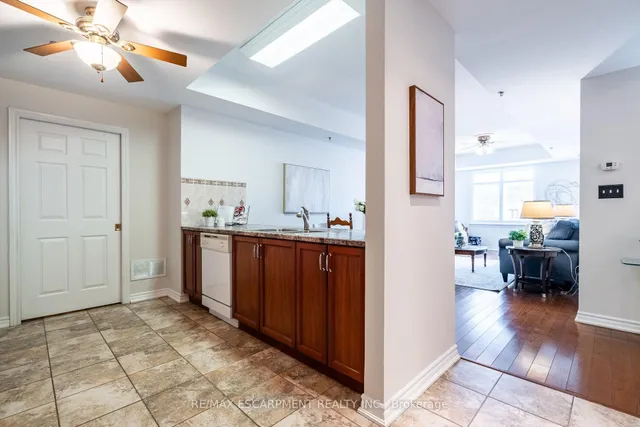 Additional property image - 391 Plains Rd Unit 301