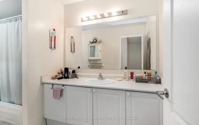 Additional property image - 66 Rubysilver Dr