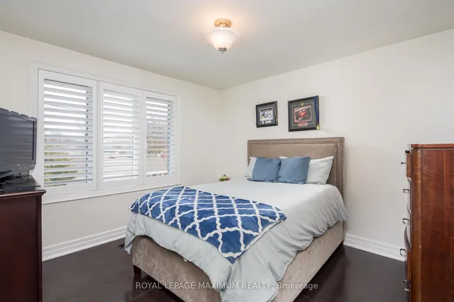 Additional property image - 55 Ashmount Cres