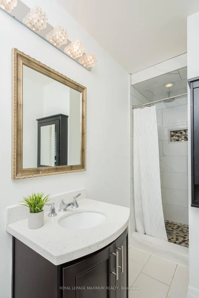 Additional property image - 55 Ashmount Cres