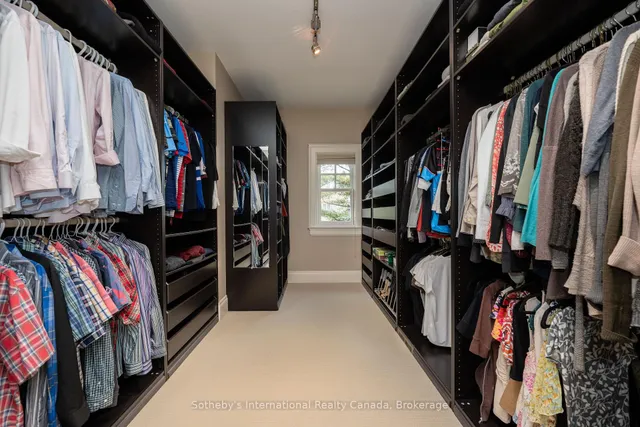 Additional property image - 1259 Sprucelea Dr