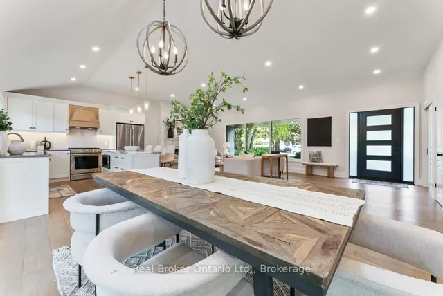 Additional property image - 307 South Crt