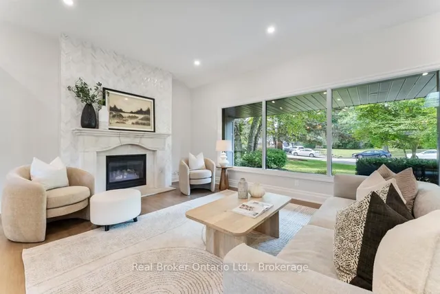 Additional property image - 307 South Crt