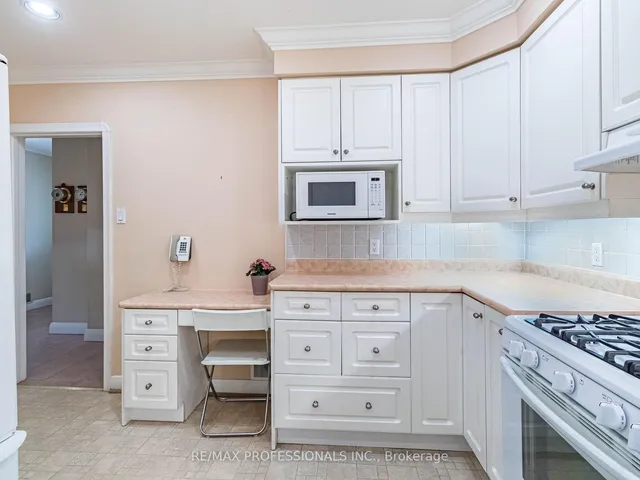 Additional image 25 of 17 Duncairn Dr