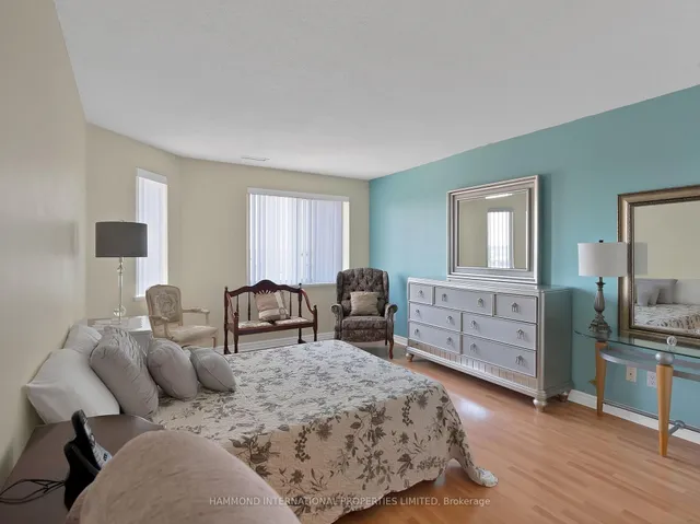 Additional property image - 10 Dayspring Circ Unit 707