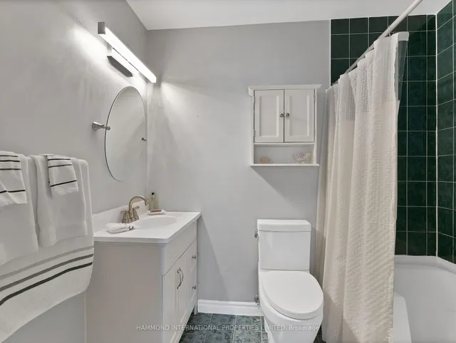 Additional property image - 10 Dayspring Circ Unit 707