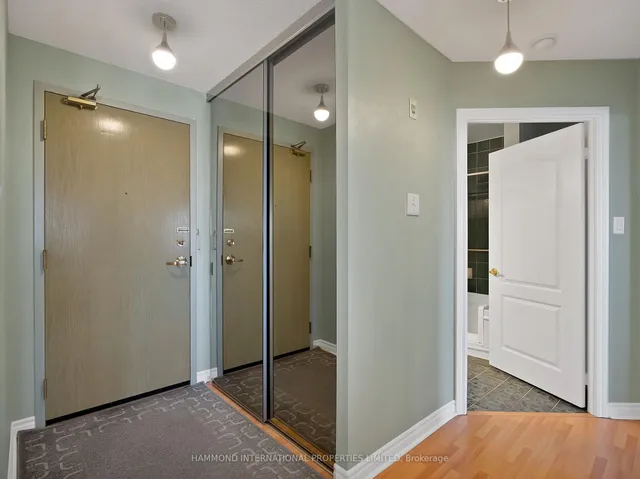 Additional property image - 10 Dayspring Circ Unit 707