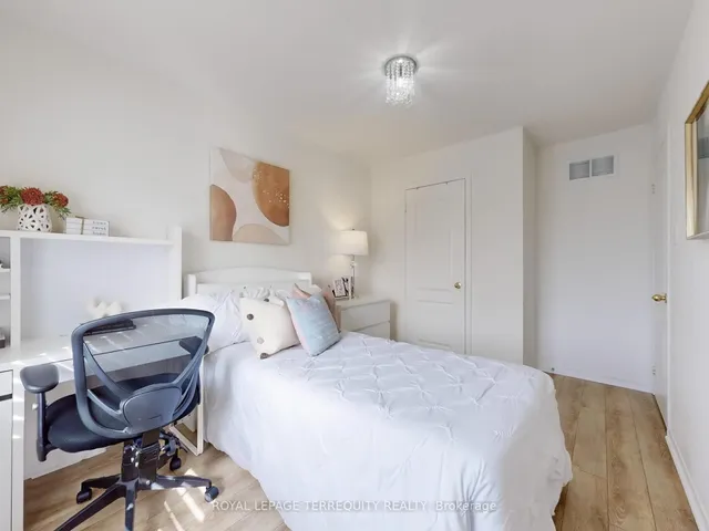 Additional property image - 6399 Spinnaker Circ Unit 57