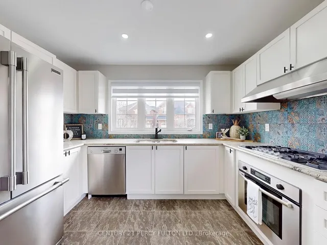 Additional property image - 652 Rayner Crt