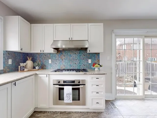 Additional property image - 652 Rayner Crt