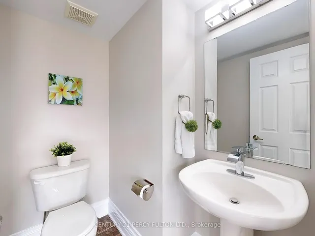 Additional property image - 652 Rayner Crt