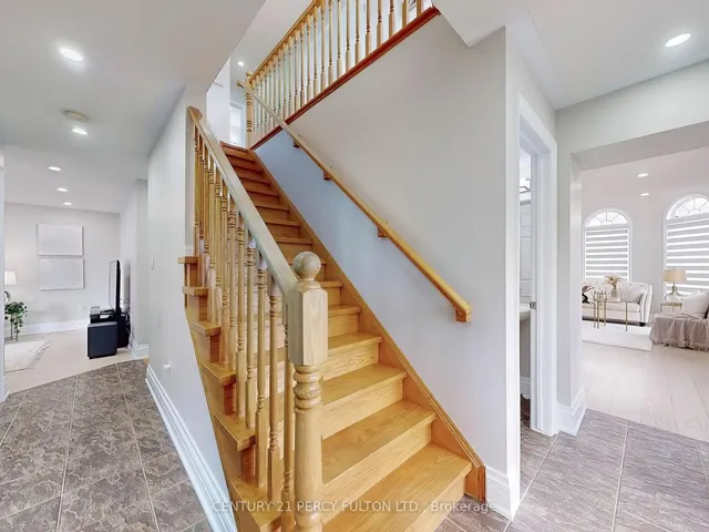 Additional property image - 652 Rayner Crt