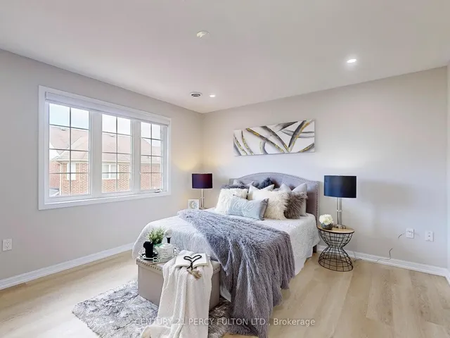 Additional property image - 652 Rayner Crt