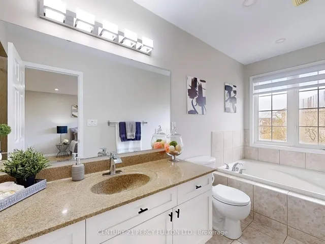 Additional property image - 652 Rayner Crt