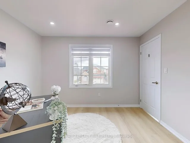 Additional property image - 652 Rayner Crt