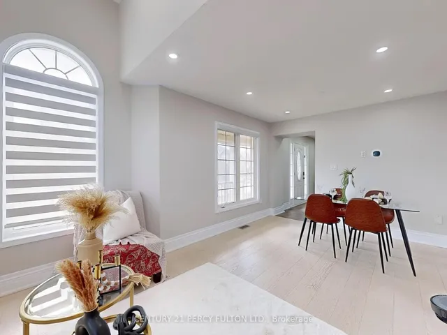 Additional property image - 652 Rayner Crt
