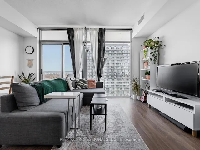 Additional image 20 of 105 The Queensway N/A Unit 2113