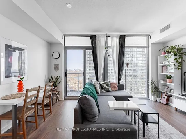 Additional image 25 of 105 The Queensway N/A Unit 2113
