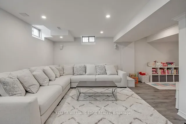 Additional property image - 17 Heaven Cres