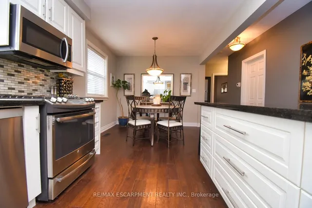 Additional property image - 733 Ashley Ave