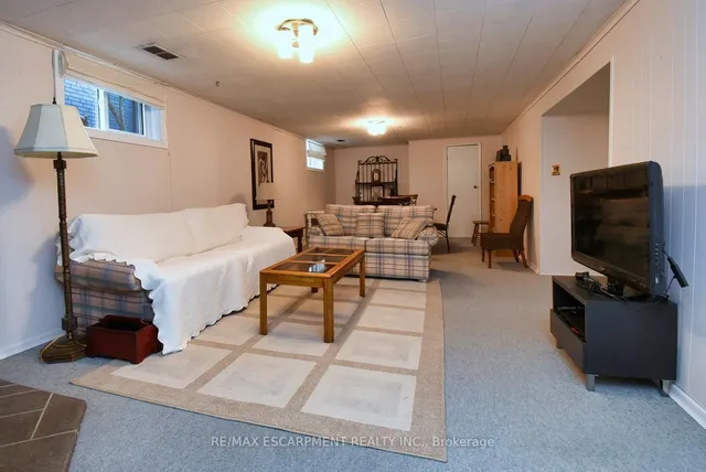 Additional property image - 733 Ashley Ave