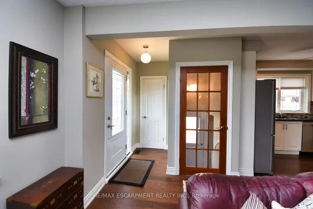 Additional property image - 733 Ashley Ave