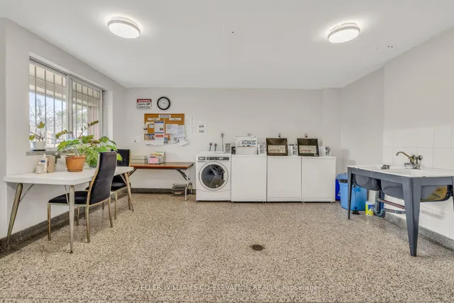 Additional property image - 30 Allanhurst Dr Unit 607