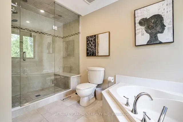 Additional property image - 5244 Brada Cres